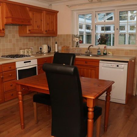 Orchard Cottage Cliffe Woods Bagian luar foto